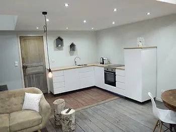 Apartamento Nuit En Lille La Madeleine (Nord)