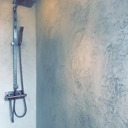 Apartment Nuit En Lille La Madeleine (Nord)